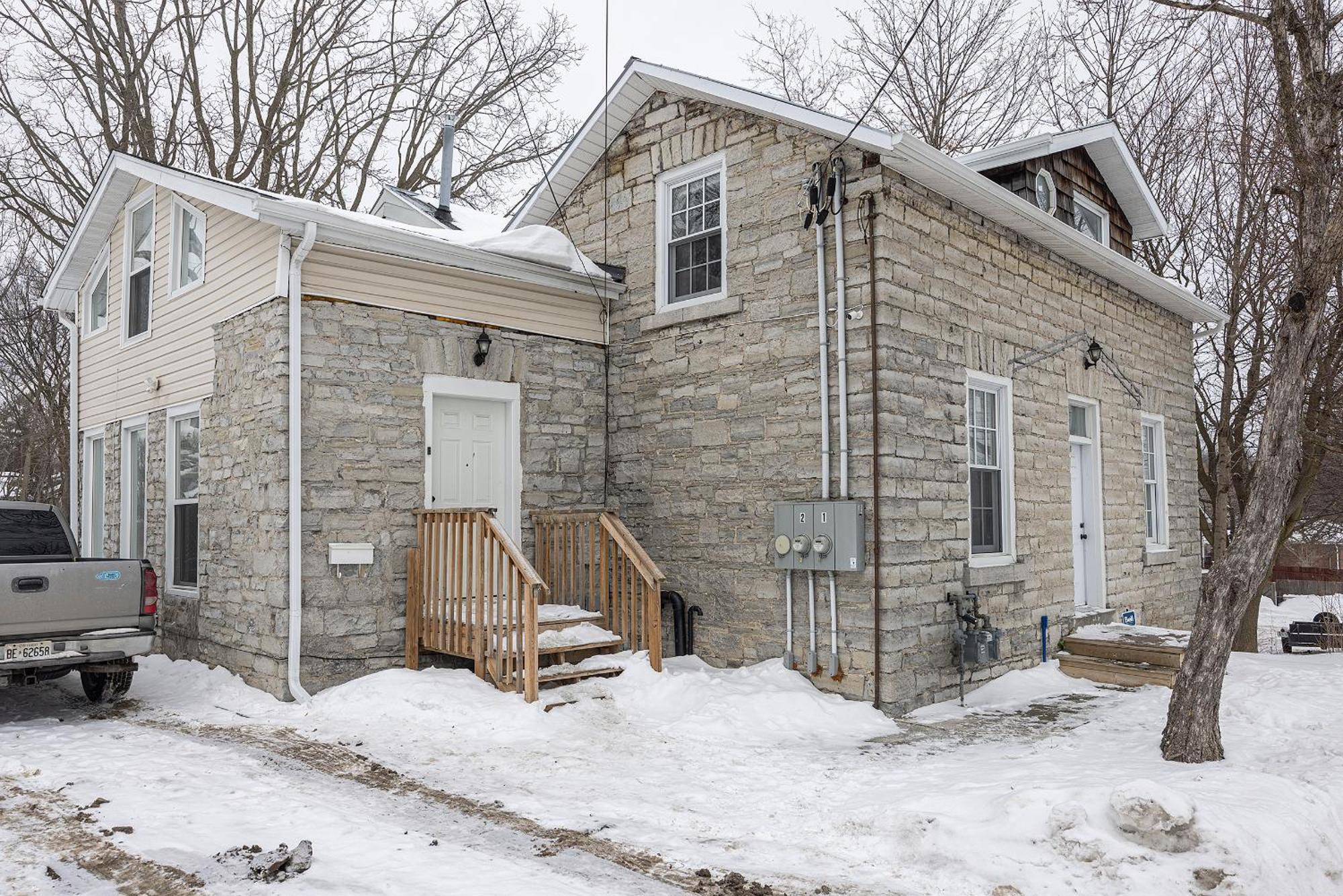 3 Bedroom Appartment-Limestone Kingston Exterior photo