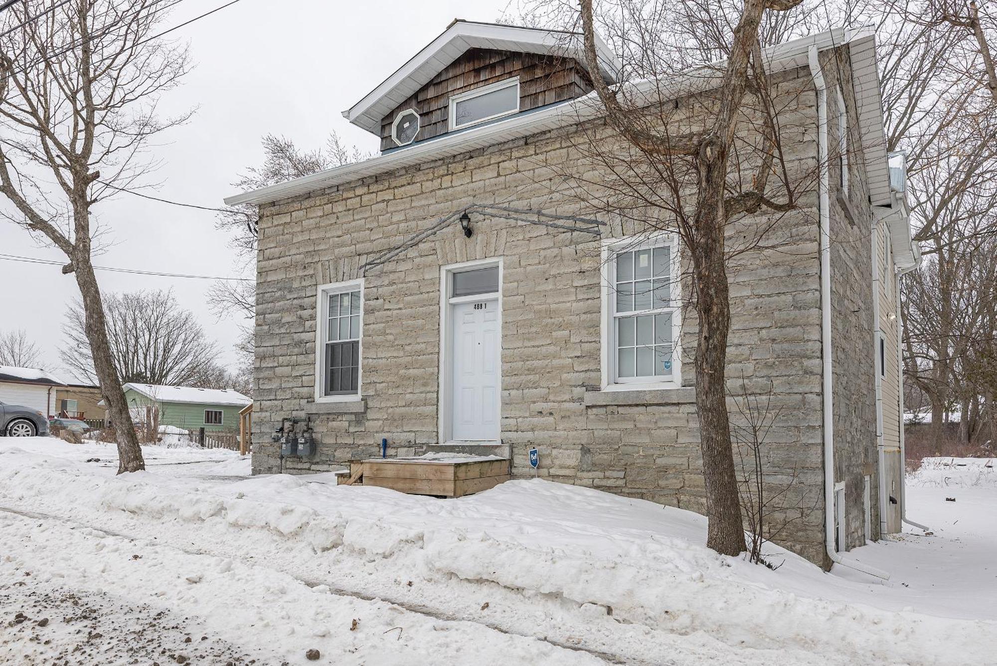3 Bedroom Appartment-Limestone Kingston Exterior photo